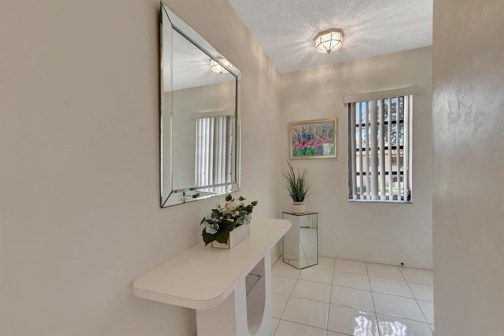 Photo of 21411 Juego Circle #32h, Boca Raton, FL 33433 (MLS # R11088595)