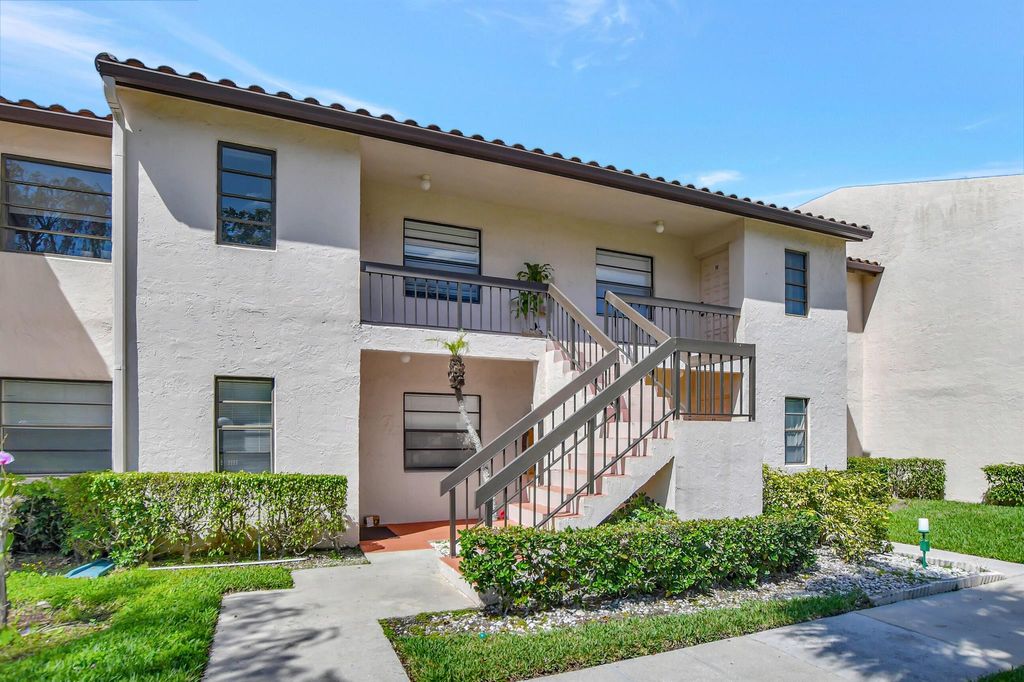 Photo of 21411 Juego Circle #32h, Boca Raton, FL 33433 (MLS # R11088595)