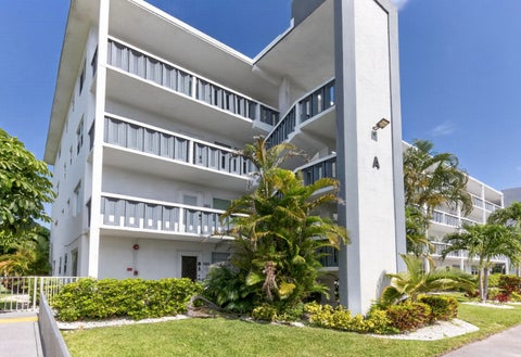 Photo of 2002 Berkshire A, Deerfield Beach, FL 33442 (MLS # B26040954)