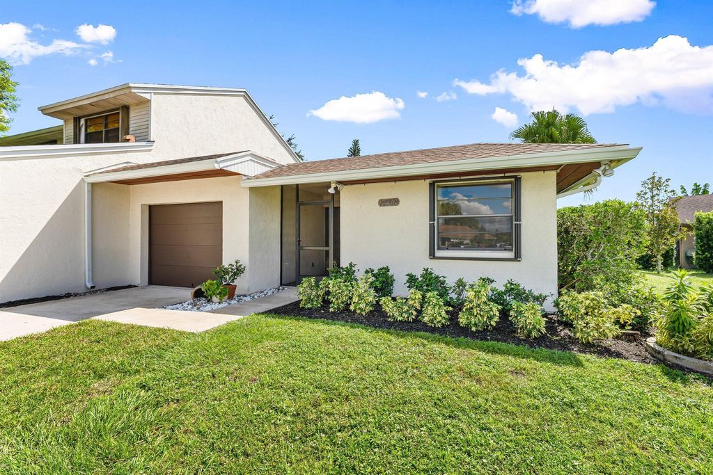 Photo of 12518 Teakwood Court, Wellington, FL 33414 (MLS # R11134827)
