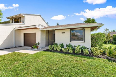 Photo of 12518 Teakwood Court, Wellington, FL 33414 (MLS # R11134827)