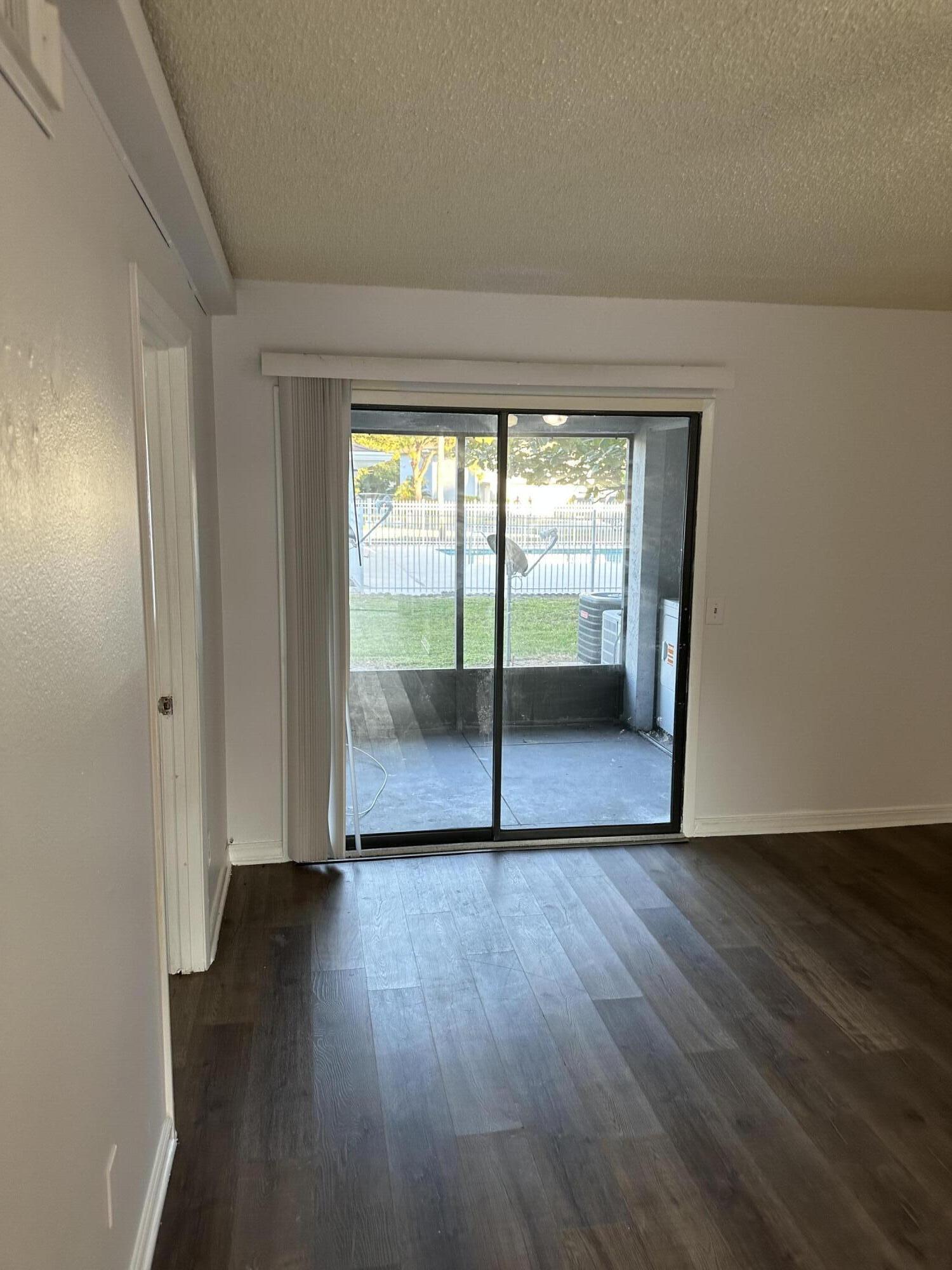 Hemingway Condominium Association - Residential Lease