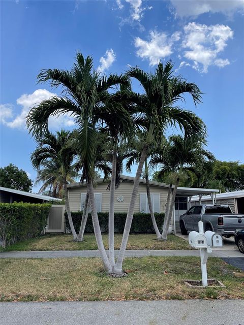 Mobile Home in Fort Lauderdale FL 5314 30th Ave Ave.jpg
