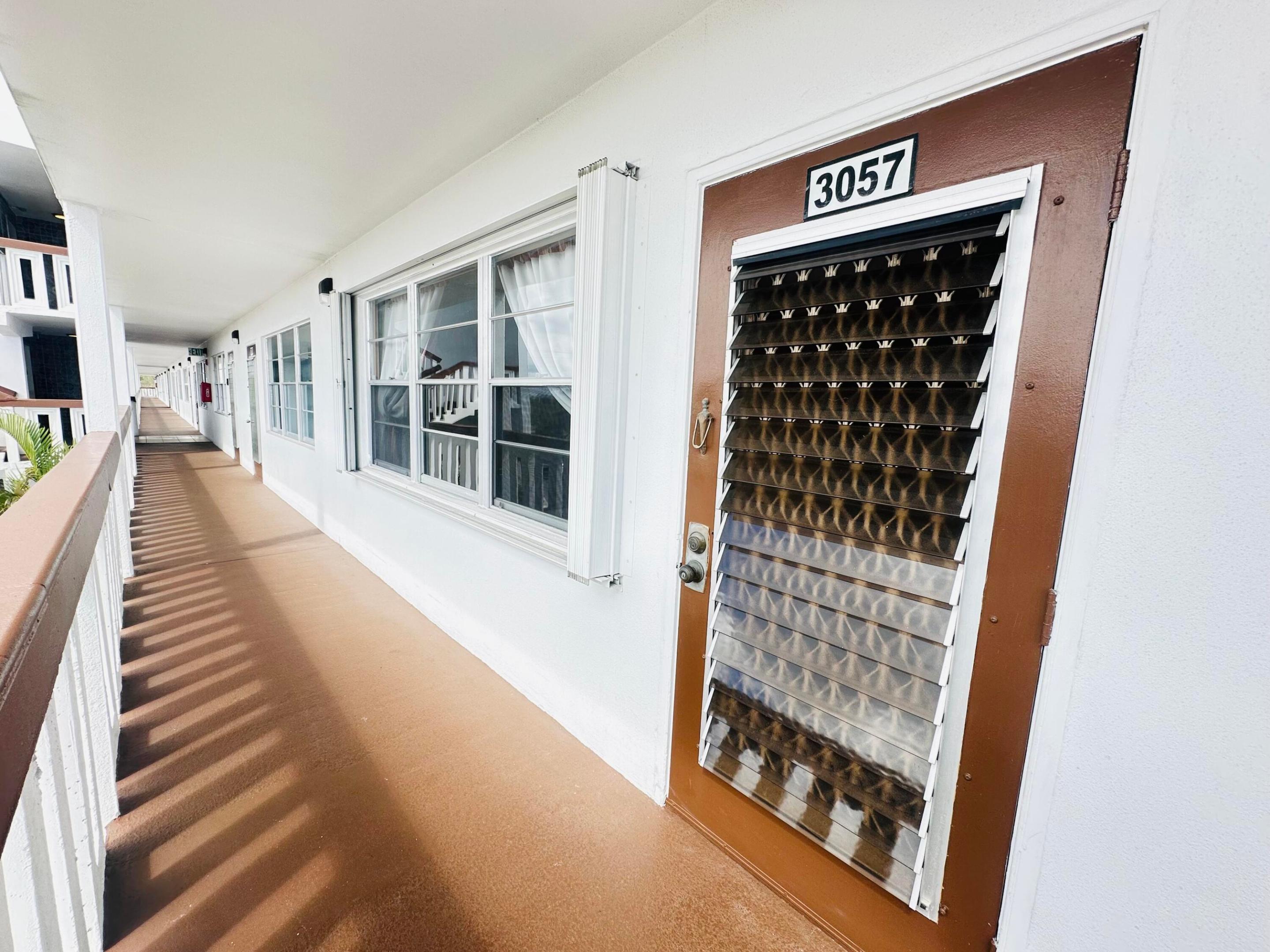 HARWOOD E CONDO - Residential