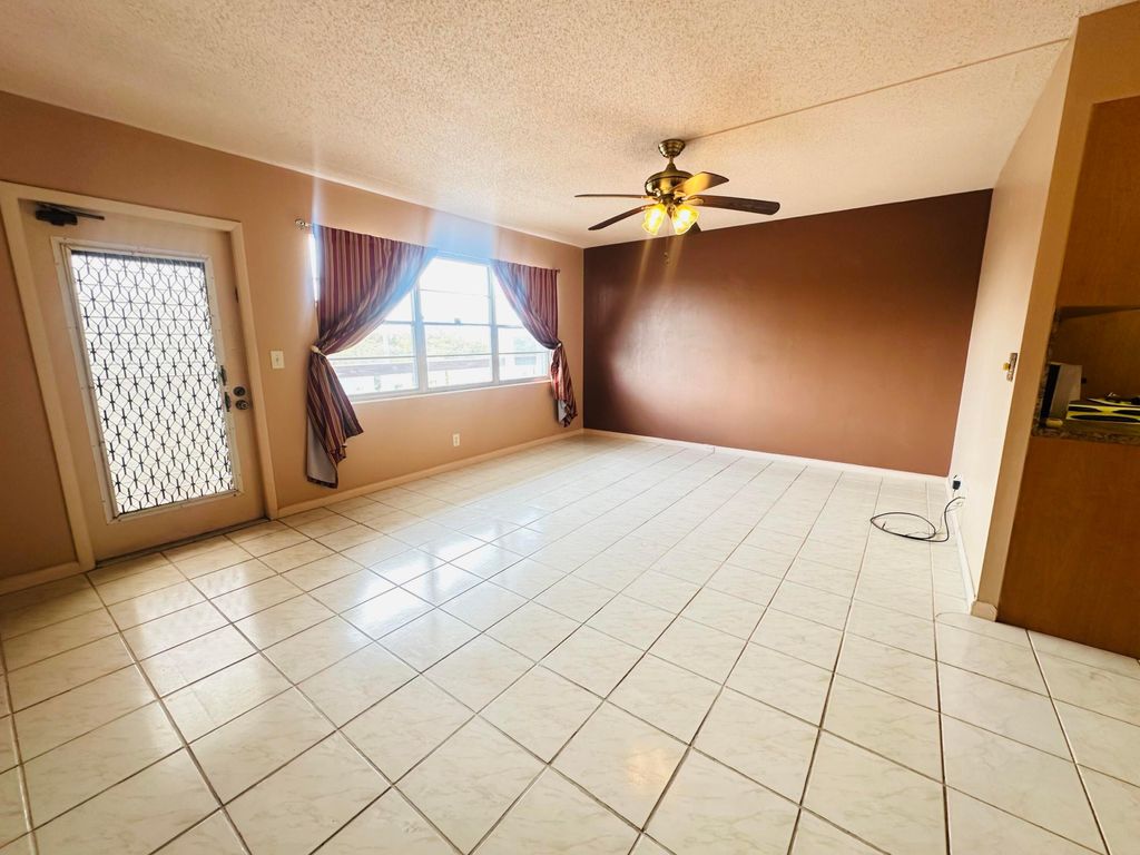 Photo of 3057 Harwood E #3057, Deerfield Beach, FL 33442 (MLS # B26001237)