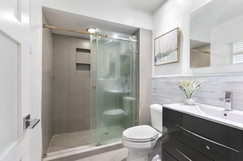 Tiny photo for 1771 NE 33RD Street, Oakland Park, FL 33334 (MLS # B26054474)