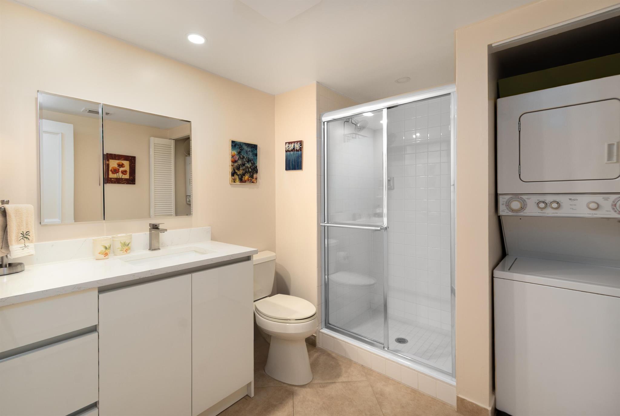 PALMS OF BOCA LAGO CONDO - Residential