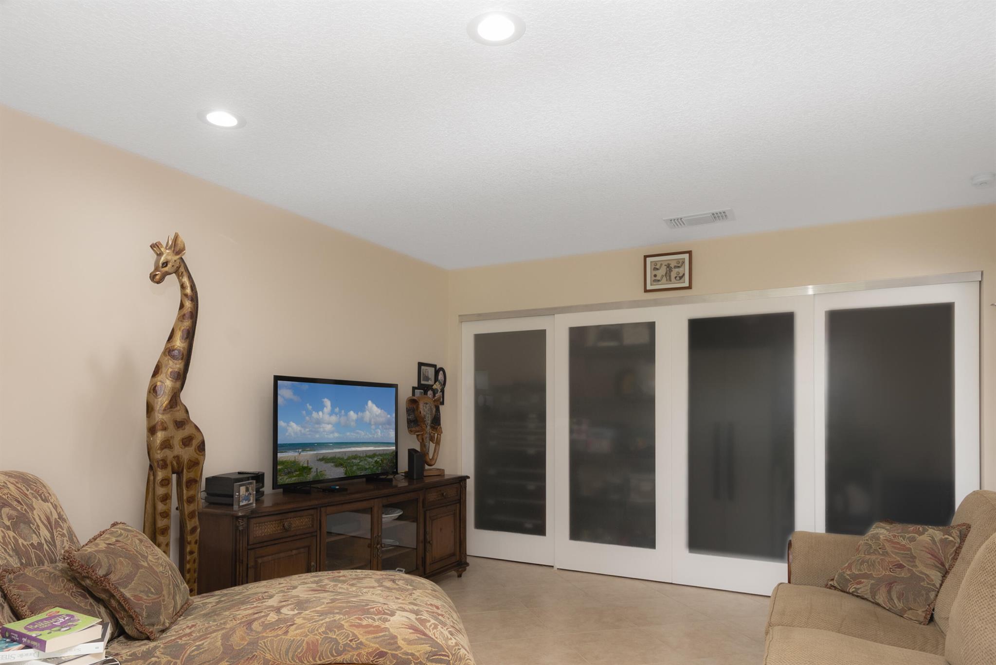 PALMS OF BOCA LAGO CONDO - Residential