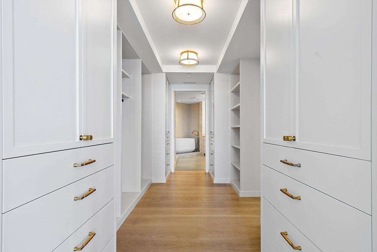 PALM BEACH HAMPTON CONDO - Residential