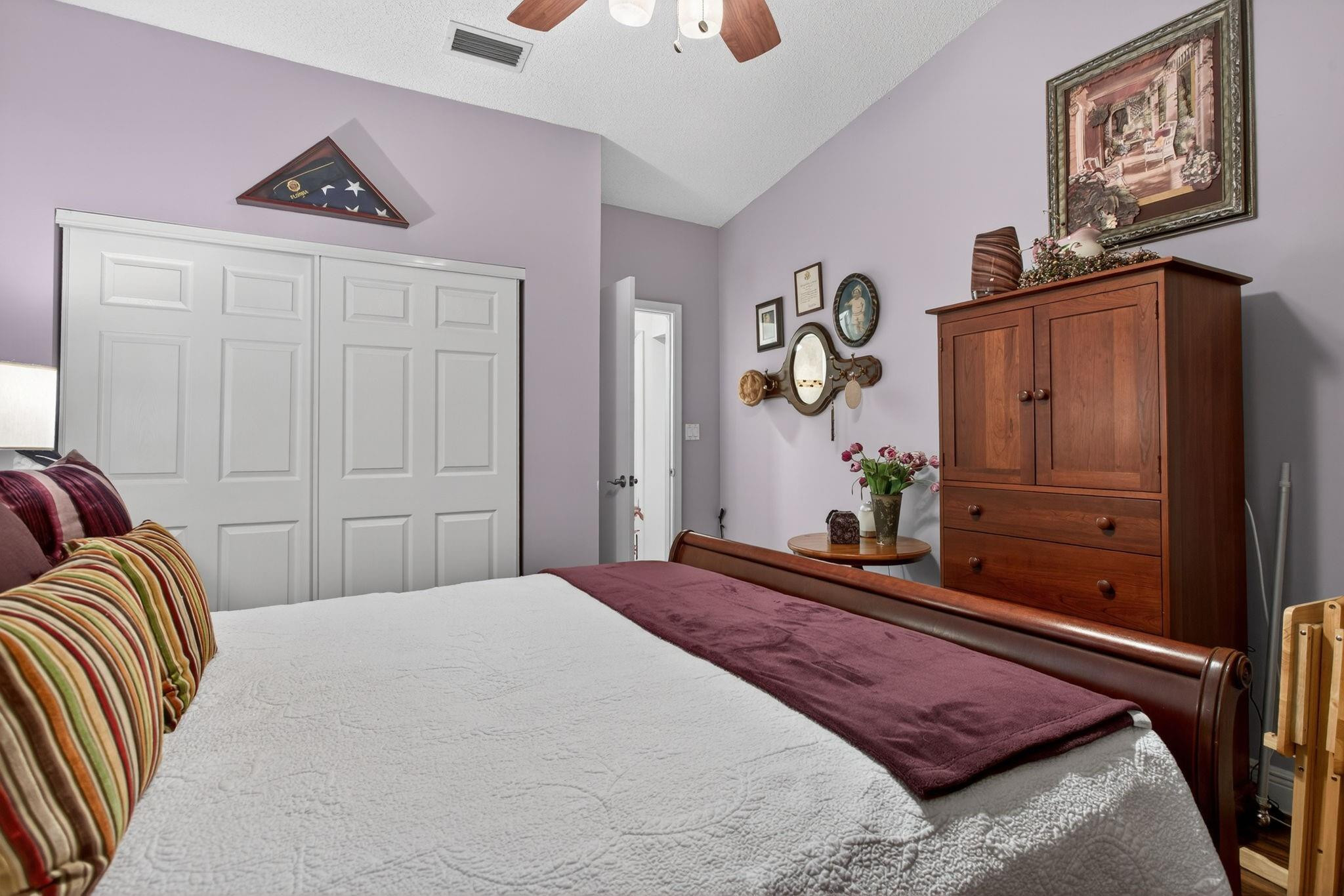 LAKE COLONY - Residential