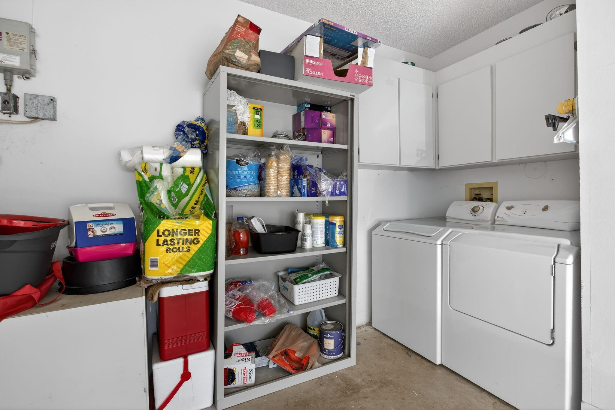 LAKE COLONY - Residential