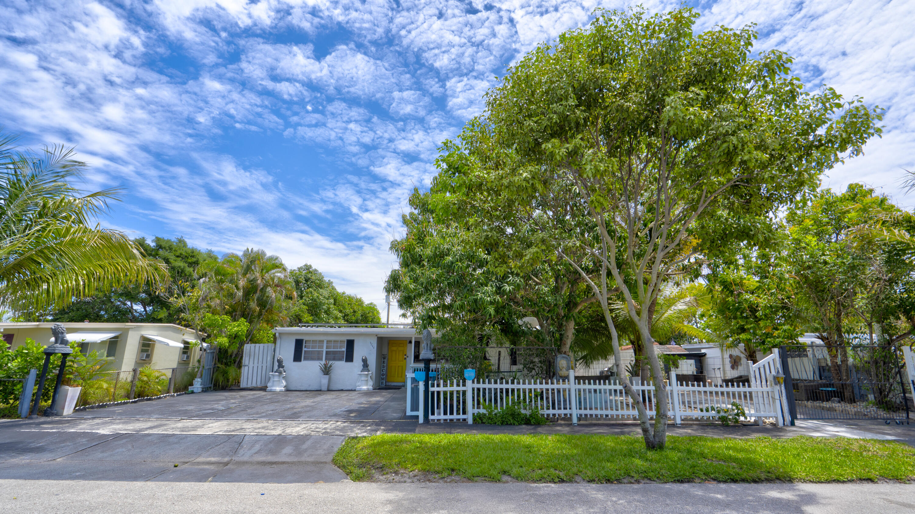 3246 Orange Street