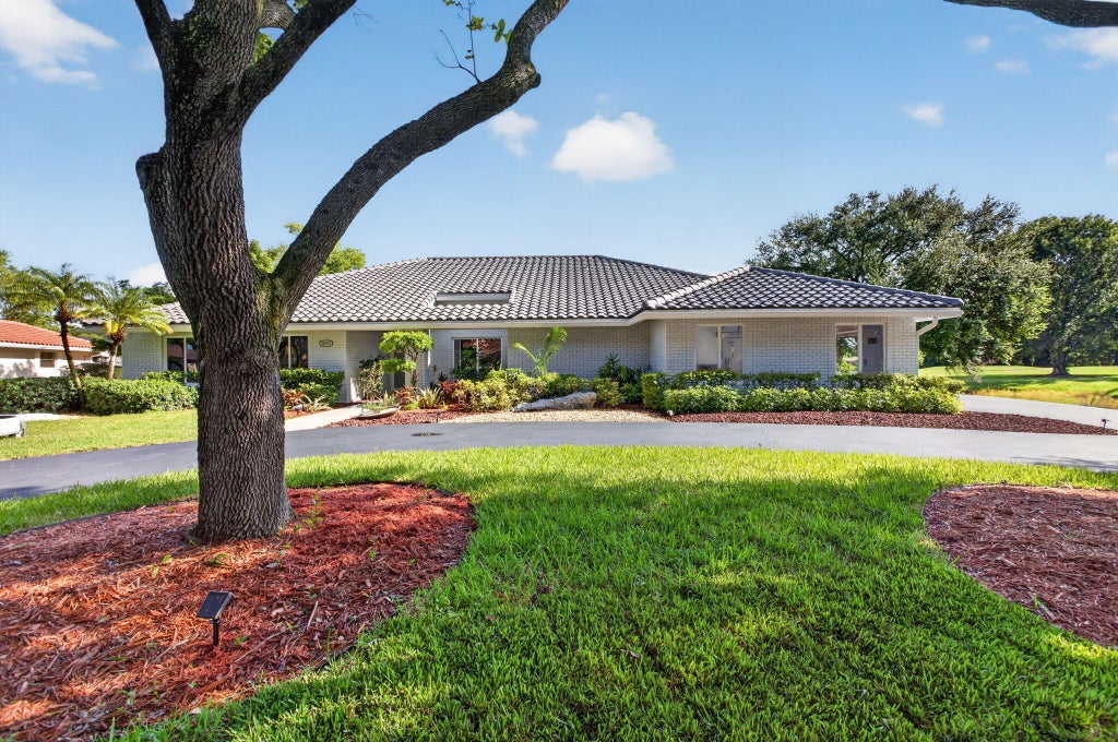 Photo of 10971 NW 24TH Street, Coral Springs, FL 33065 (MLS # B26072228)