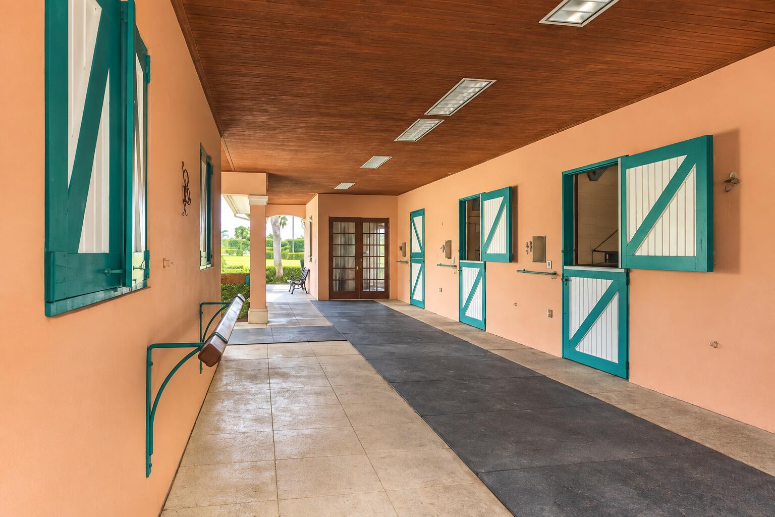 Properties 3206 OLDE HAMPTON Drive