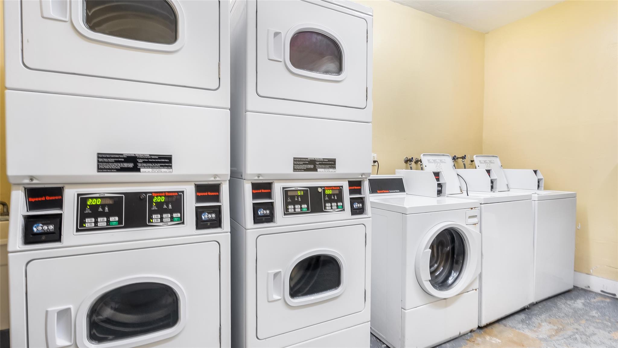 Capri Gardens Condo - Residential