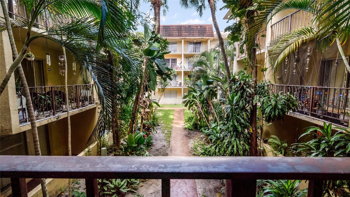 Capri Gardens Condo - Residential