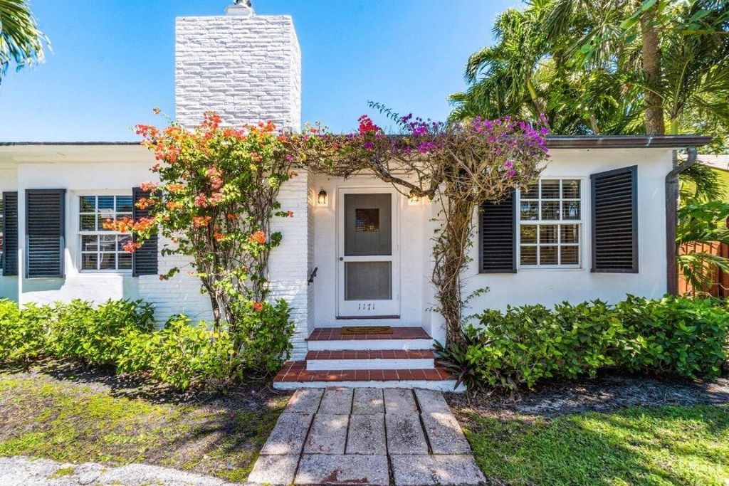 Photo of 1171 N Ocean Way, Palm Beach, FL 33480 (MLS # R10981152)