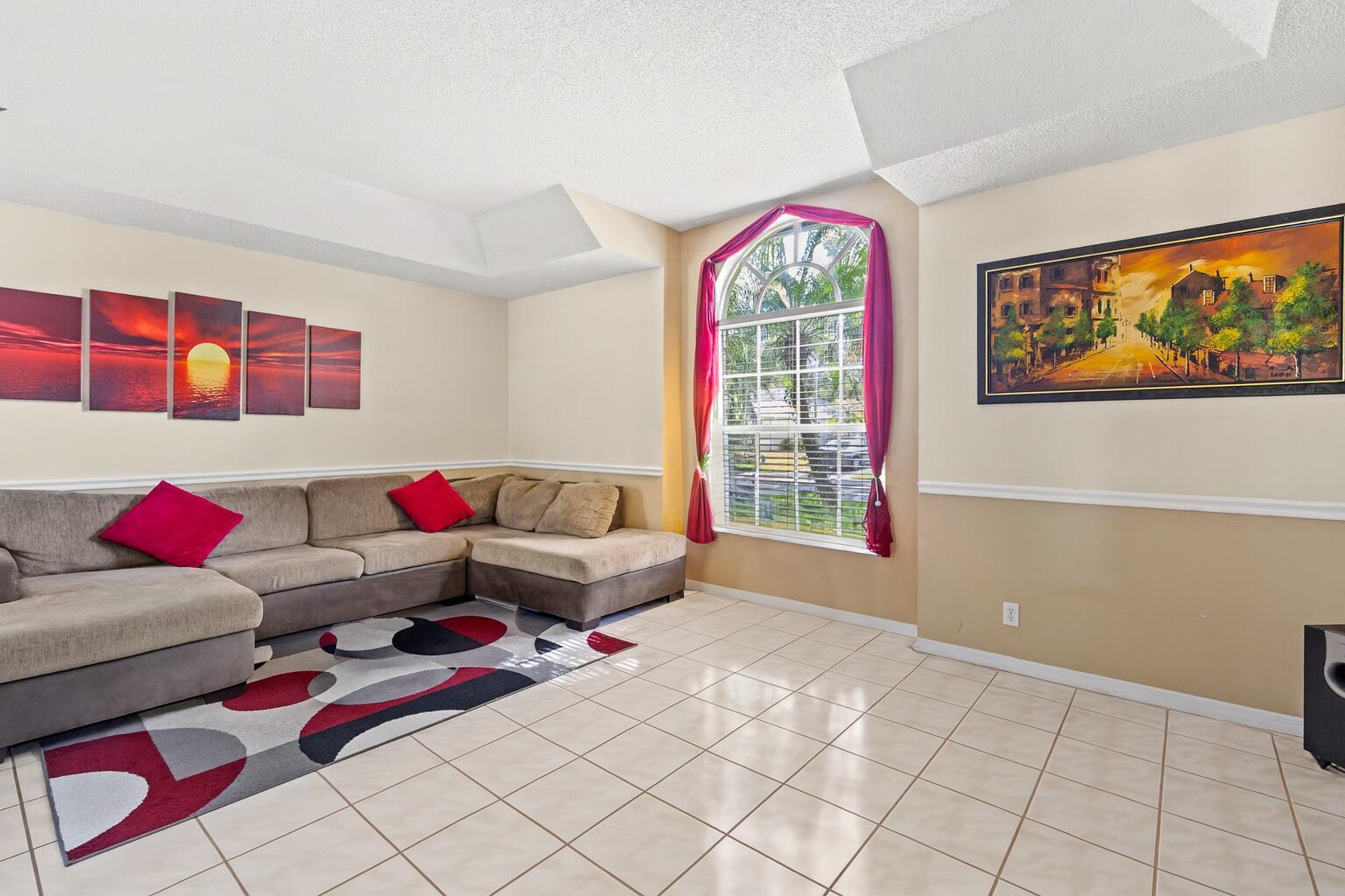 WINSTON PARK SECTION TWO- - Residential