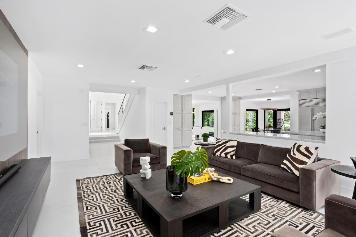 LONG LAKE ESTATES 1 AS - Residential