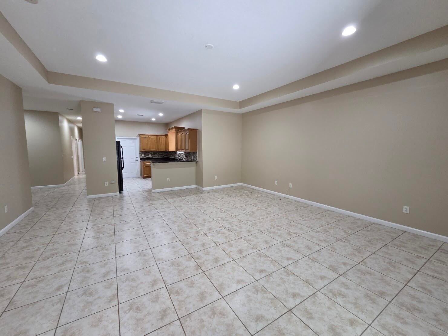 4325 COQUINA WINDS Way