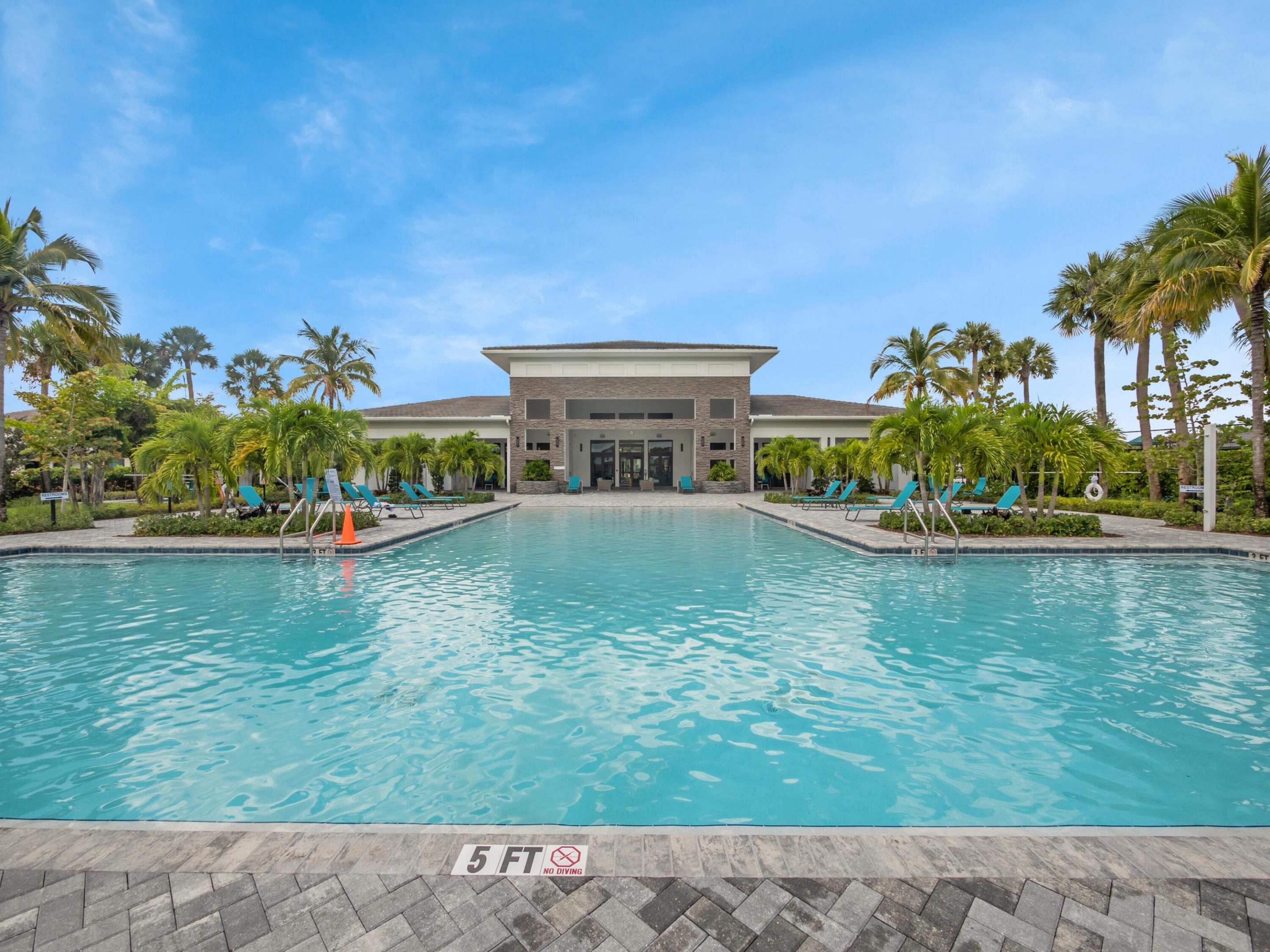 CRESTWOOD NORTH - Residential Lease