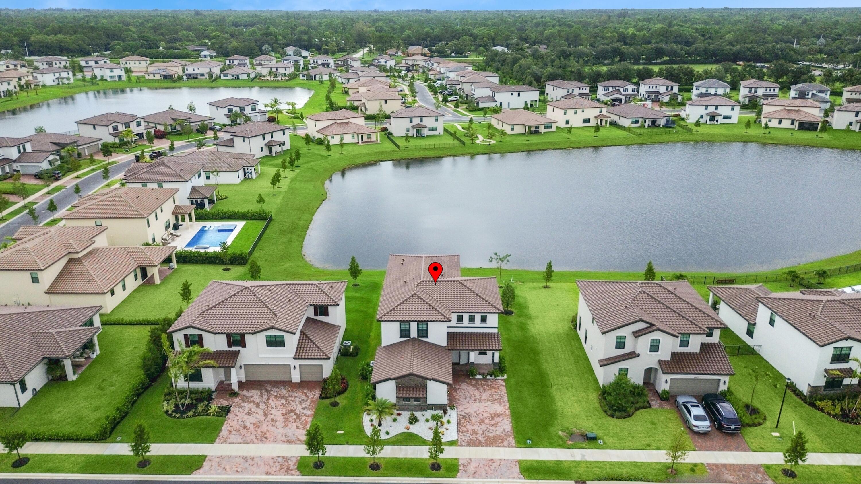 CRESTWOOD NORTH - Residential Lease