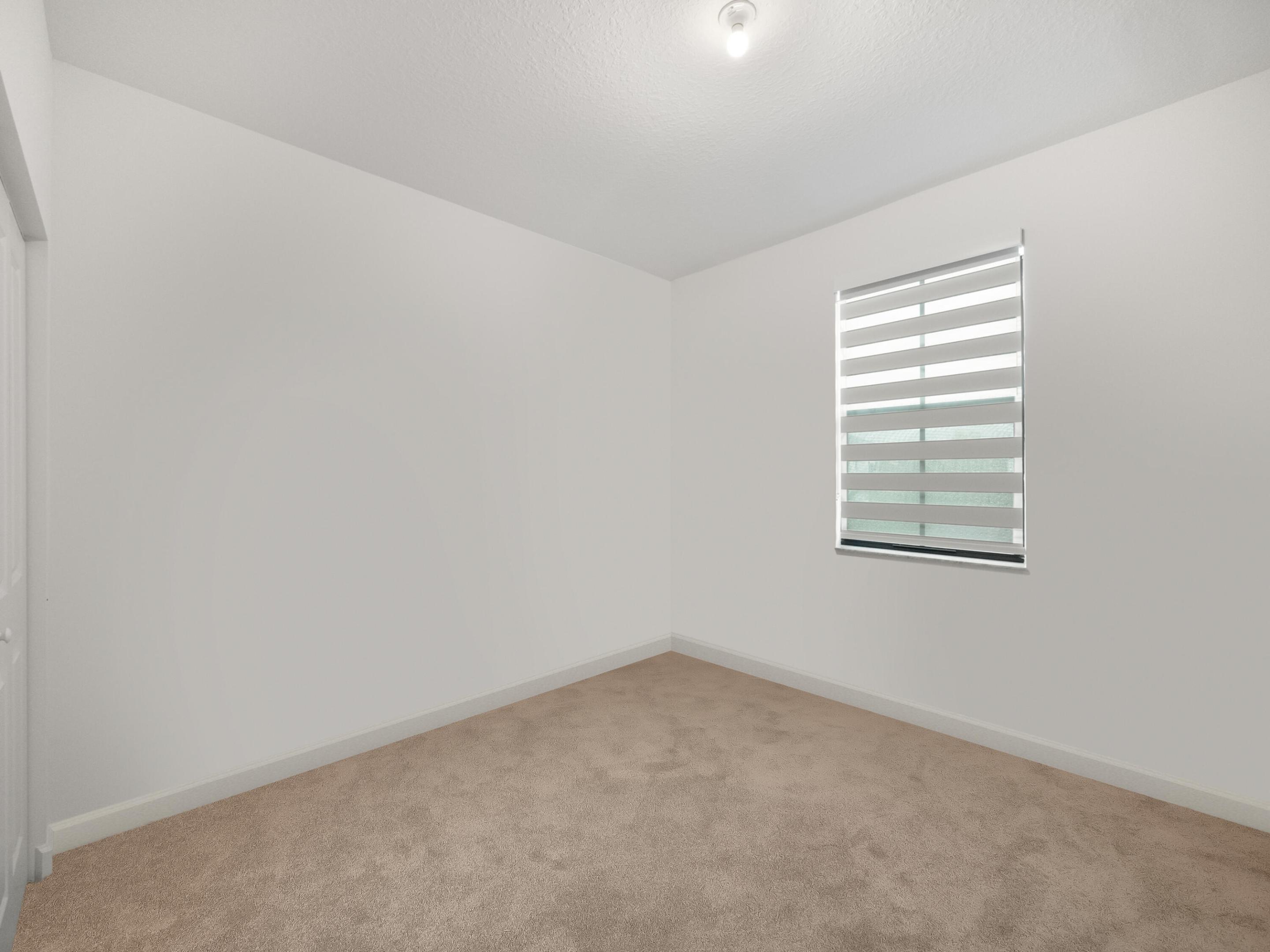 CRESTWOOD NORTH - Residential Lease