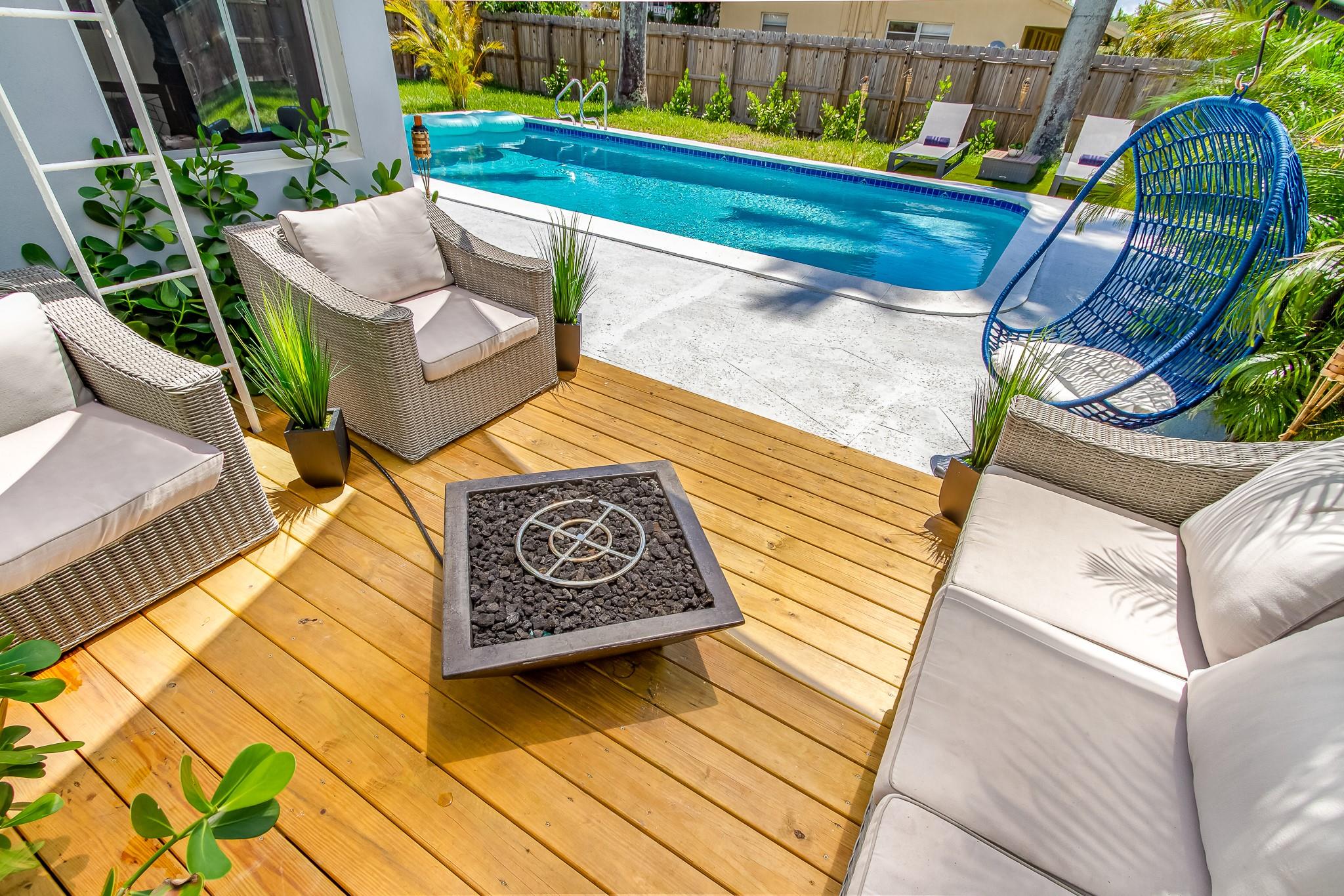 Exquisite Fully Furnished & Renovated 3-Bedroom, 2-Bathroom Coastal Retreat with Private Pool and Garage! This move-in-ready home offers modern luxury and convenience. Featuring impact windows for ultimate storm protection, gleaming new interiors, and a sparkling private pool perfect for relaxation or entertaining. Just a 5-minute drive to pristine beaches, this home is ideal for those seeking a blend of comfort and coastal lifestyle. We’re looking for exceptional tenants to cherish and maintain this stunning property. Schedule a viewing today!