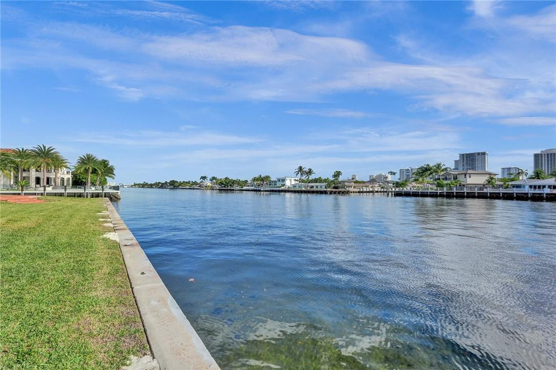 Coral Ridge Country Club - Residential