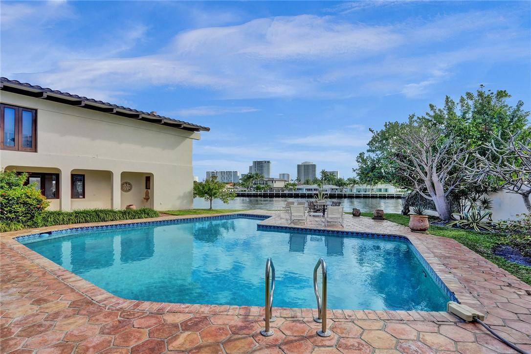 Coral Ridge Country Club - Residential