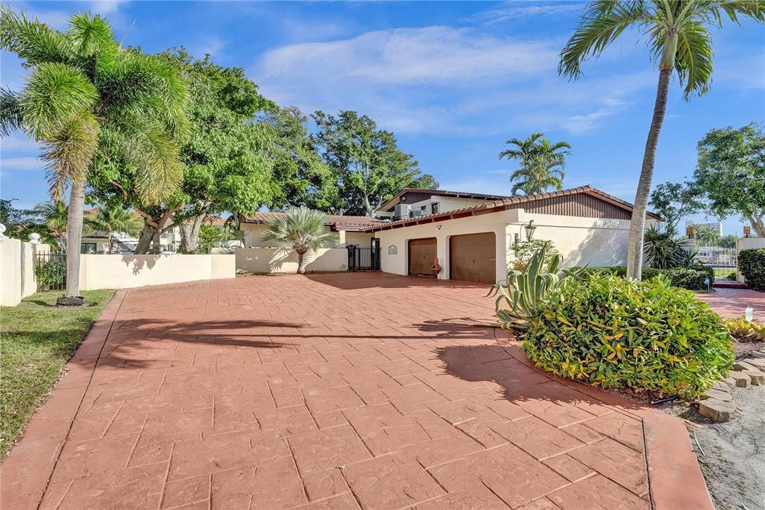 Coral Ridge Country Club - Residential