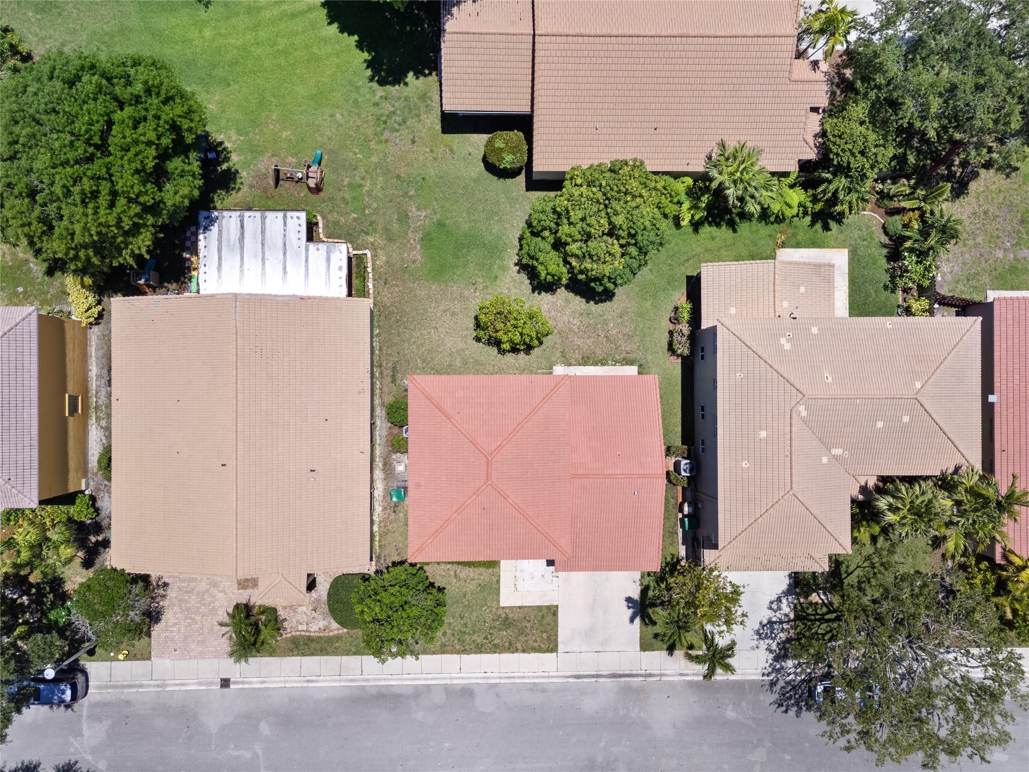 10772 SW 14TH PL