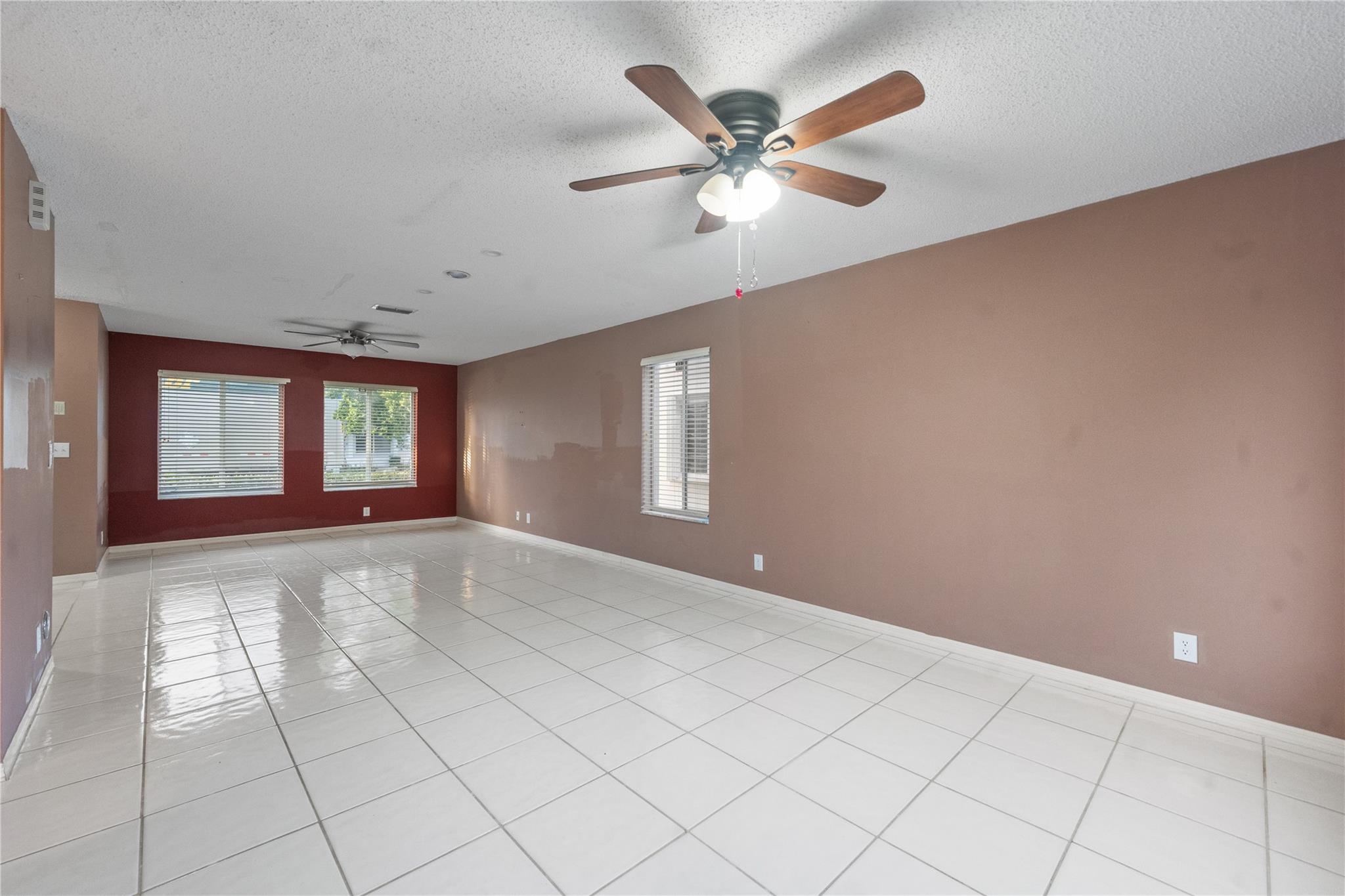 HARMONY LAKES - Residential