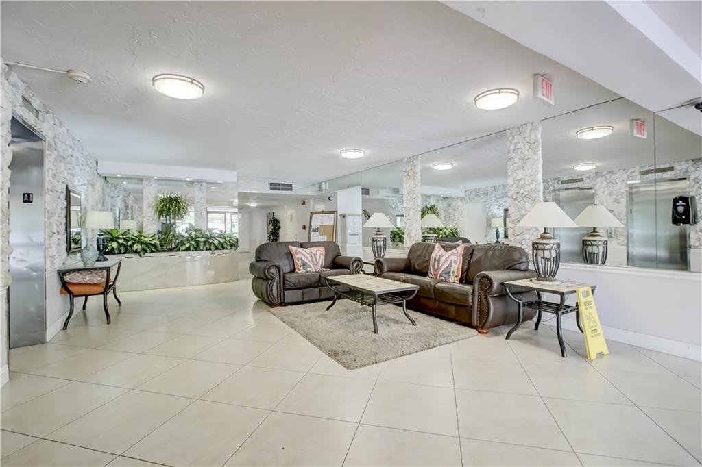 Palm Aire Country Club - Residential