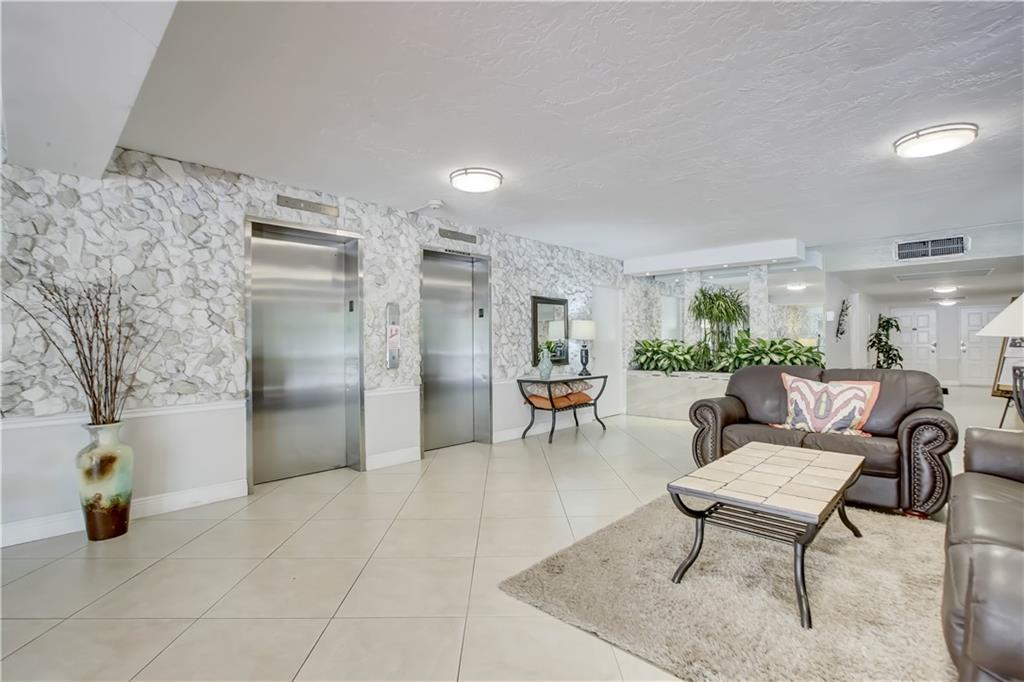 Palm Aire Country Club - Residential