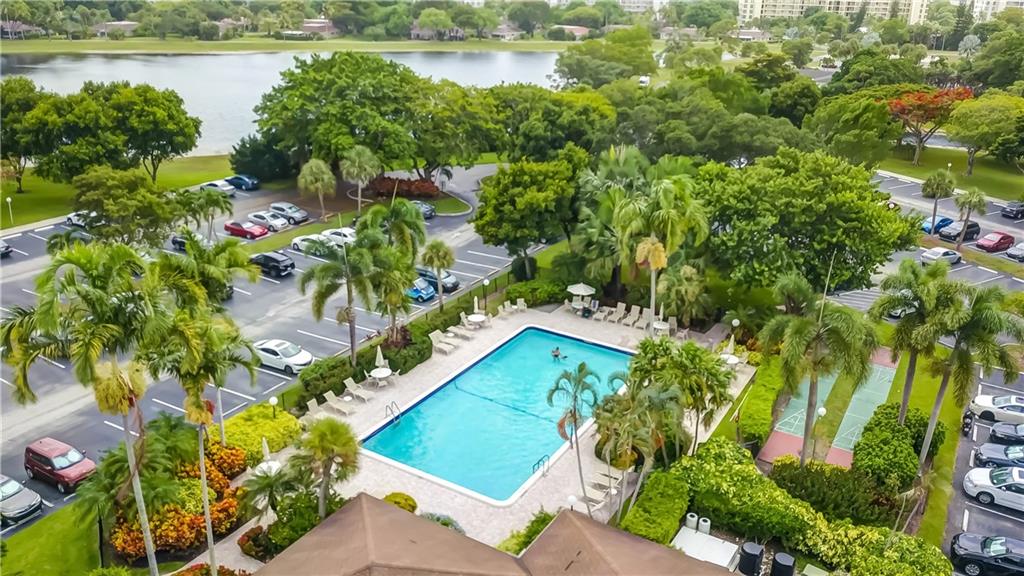 Palm Aire Country Club - Residential