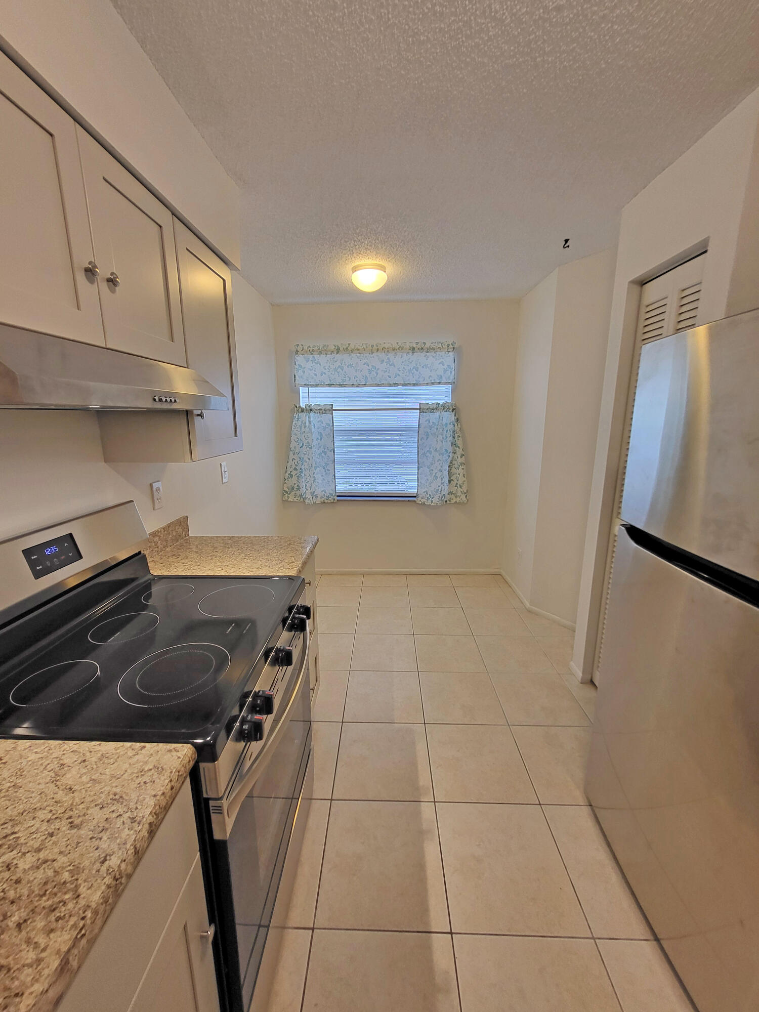 6024 Indrio Road 8
