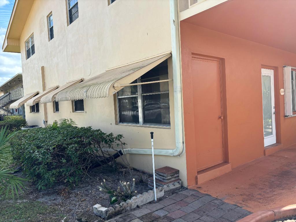 SALISBURY CONDOS - Residential