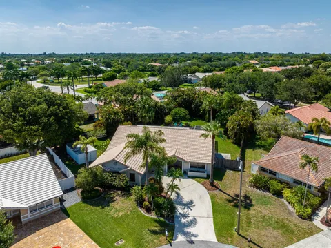 6453 Abotts Mill Ave, Davie, FL MLS: F10503197