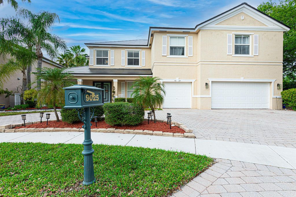 Photo of 9025 Sedgewood Drive, Lake Worth, FL 33467 (MLS # R10971001)