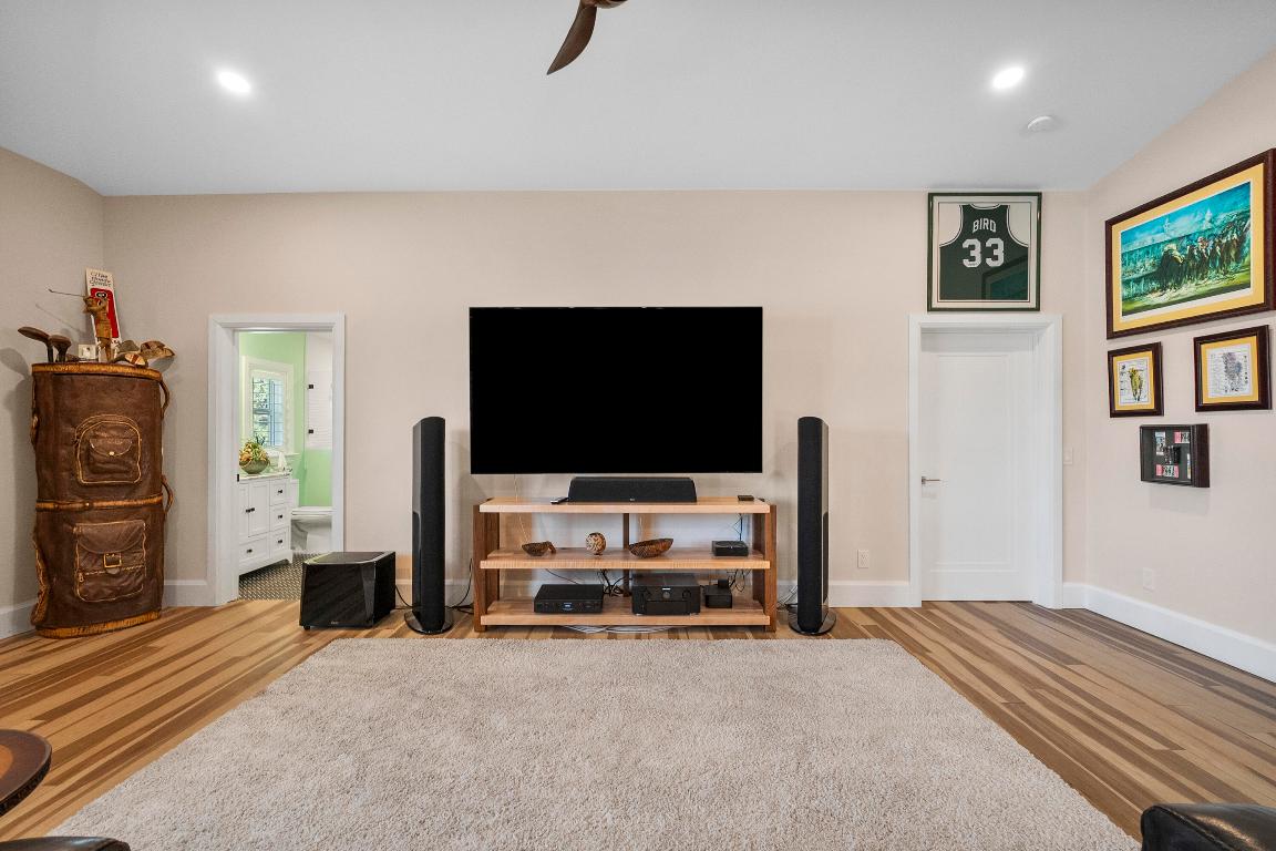 PIPERS LANDING - Residential