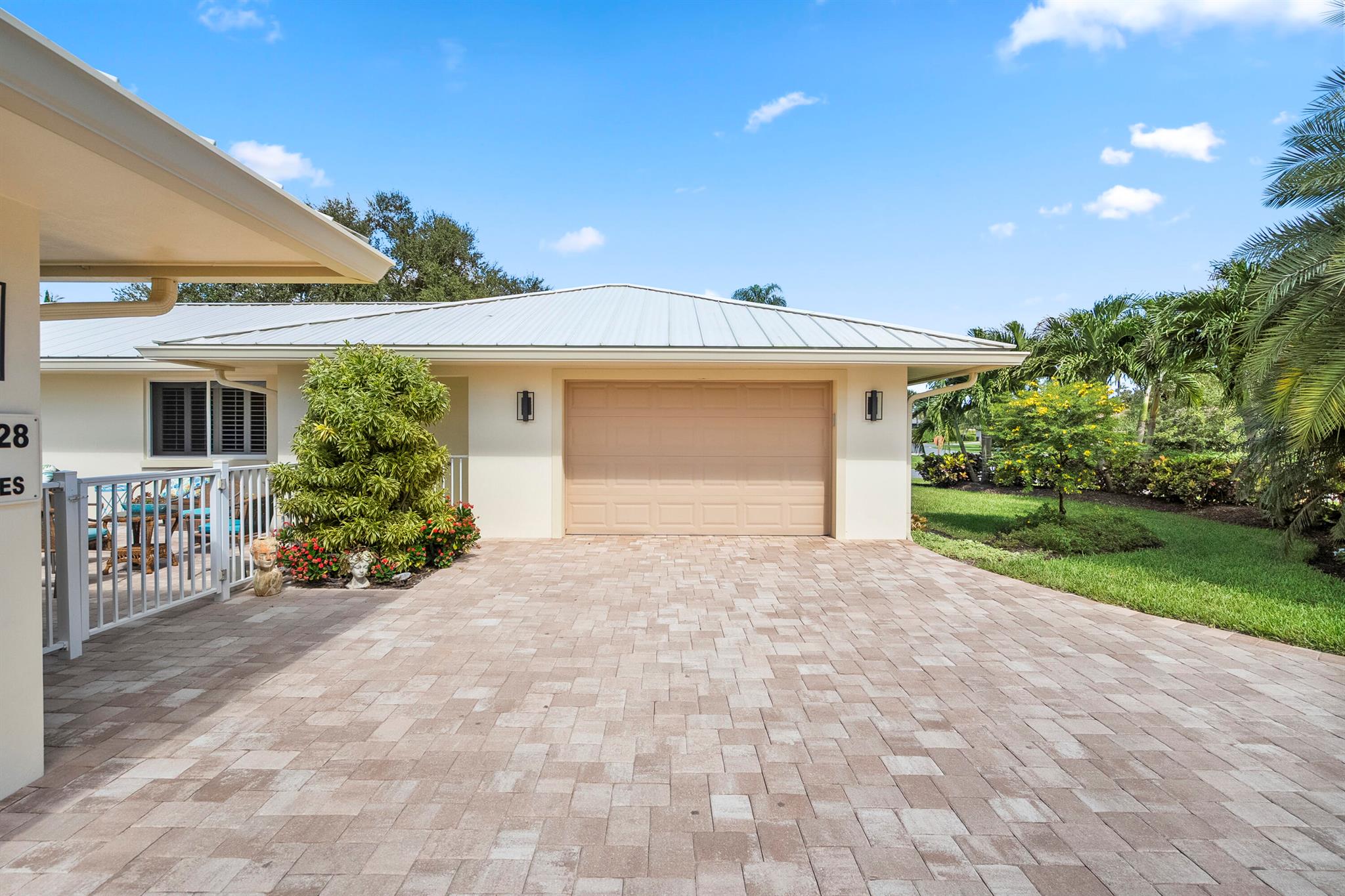 PIPERS LANDING - Residential
