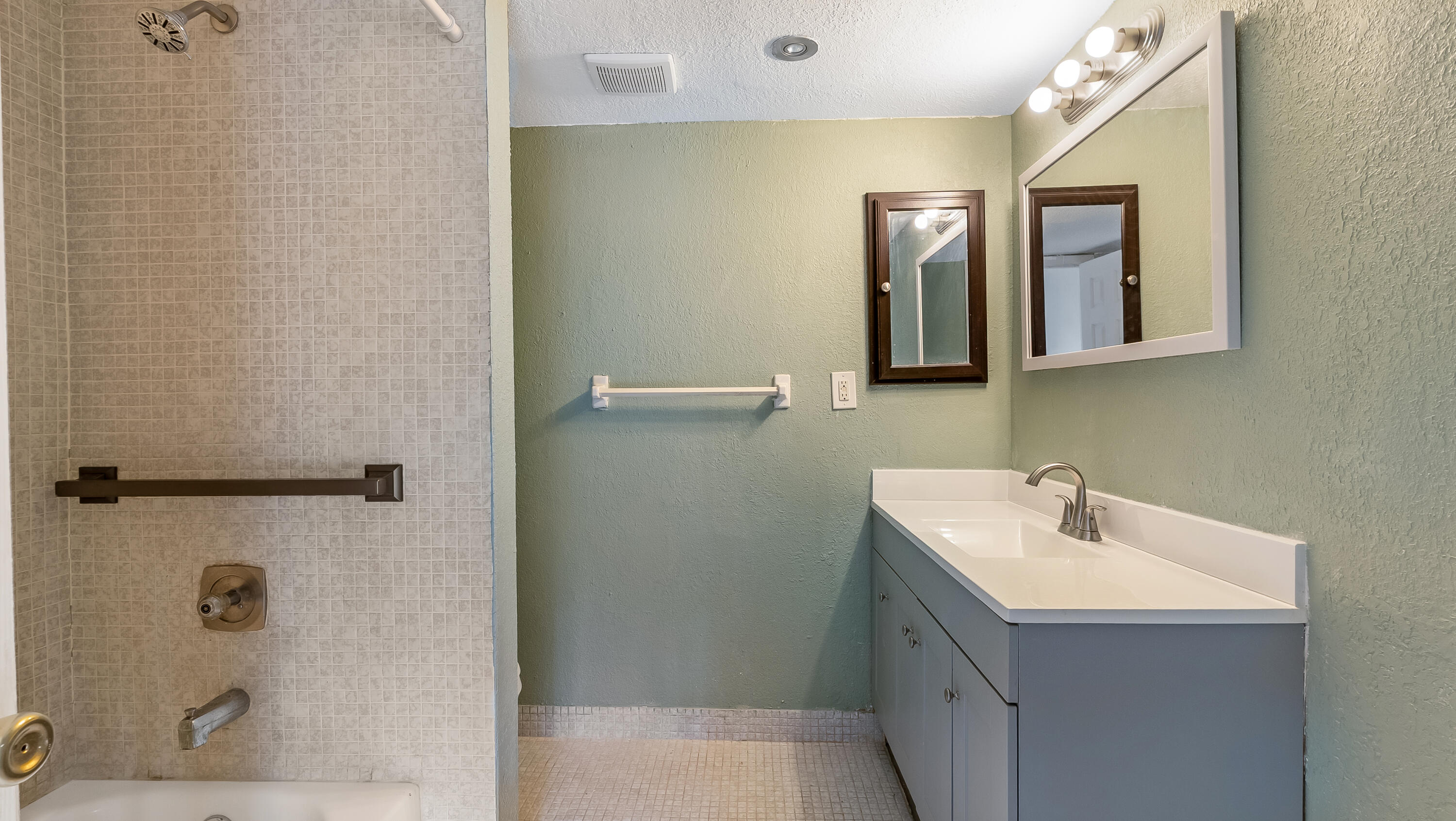 WATER BRIDGE 5 CONDO - Residential