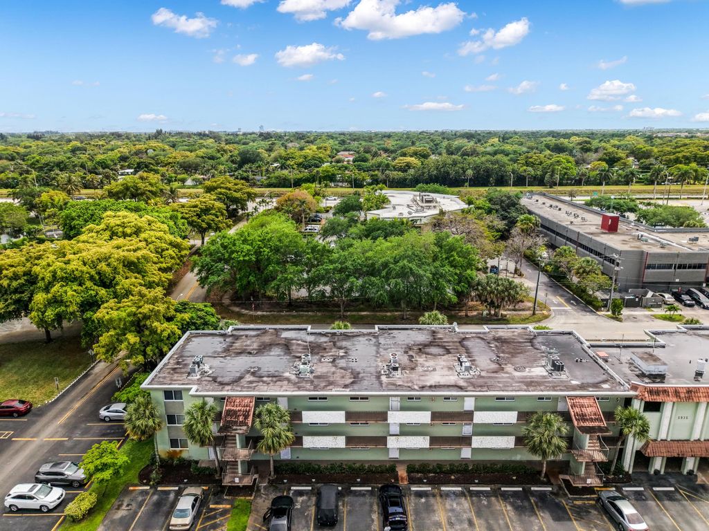 Photo of 5935 Del Lago Circle #202, Sunrise, FL 33313 (MLS # B26014106)