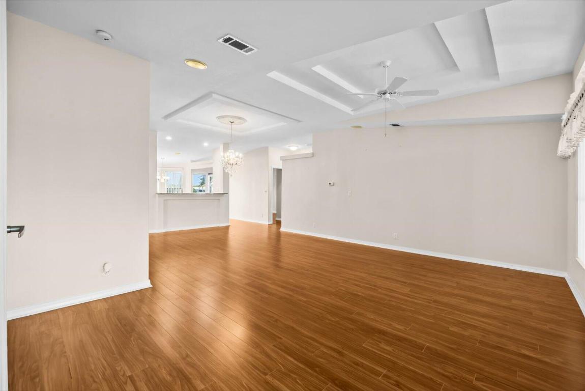 EAGLE RETREAT AT SAVANNA CLUB - Residential