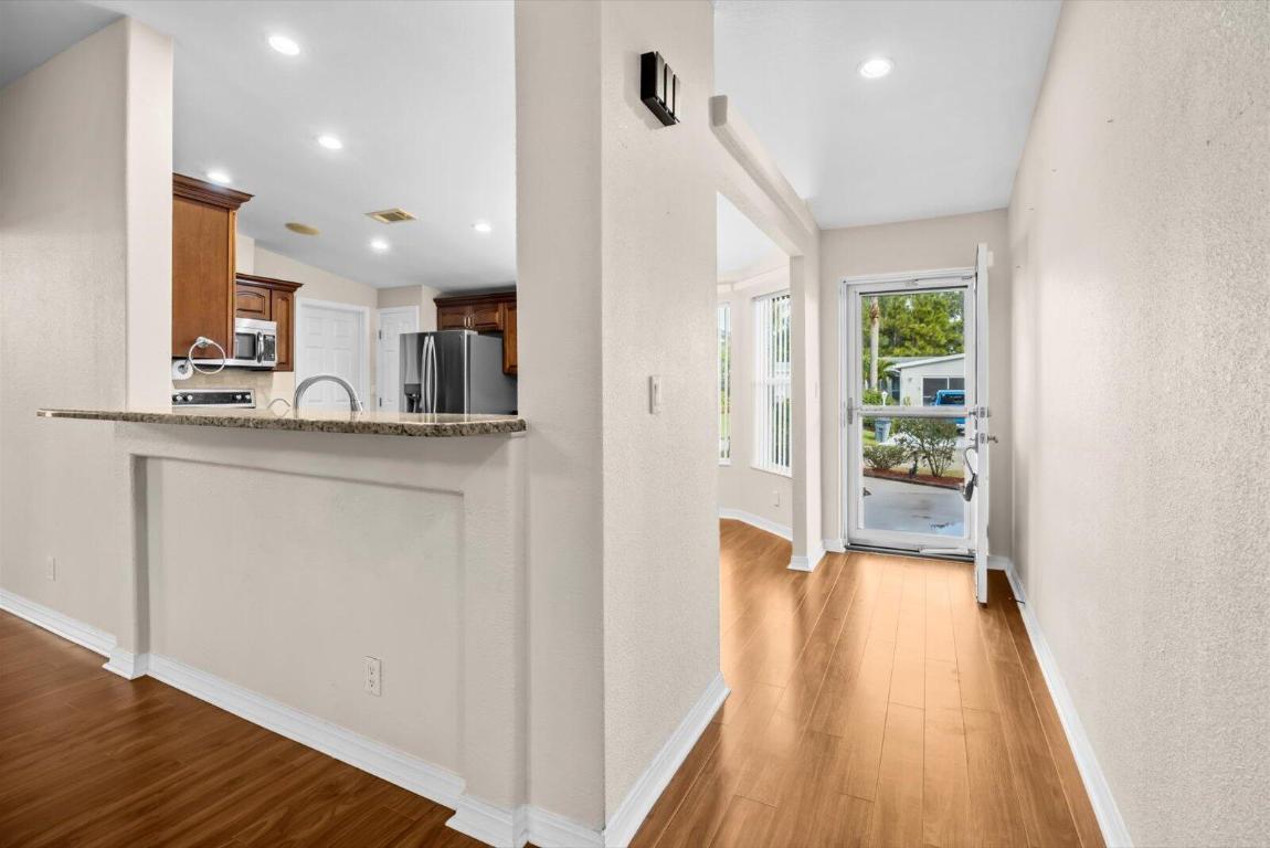 EAGLE RETREAT AT SAVANNA CLUB - Residential