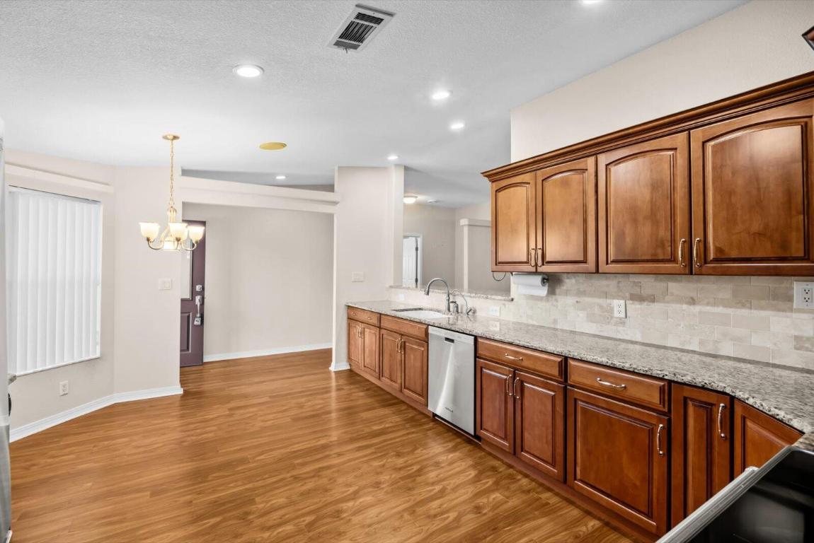 EAGLE RETREAT AT SAVANNA CLUB - Residential