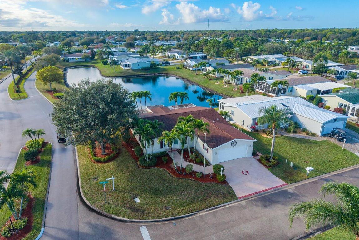 EAGLE RETREAT AT SAVANNA CLUB - Residential