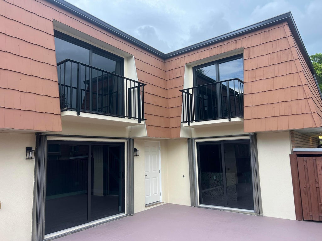 Photo of 406 BUTTONWOOD Lane, Boynton Beach, FL 33436 (MLS # B26073933)