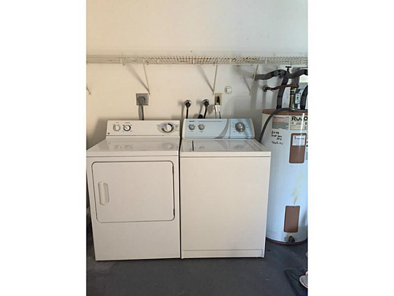 BUTTONWOOD 1 - Residential